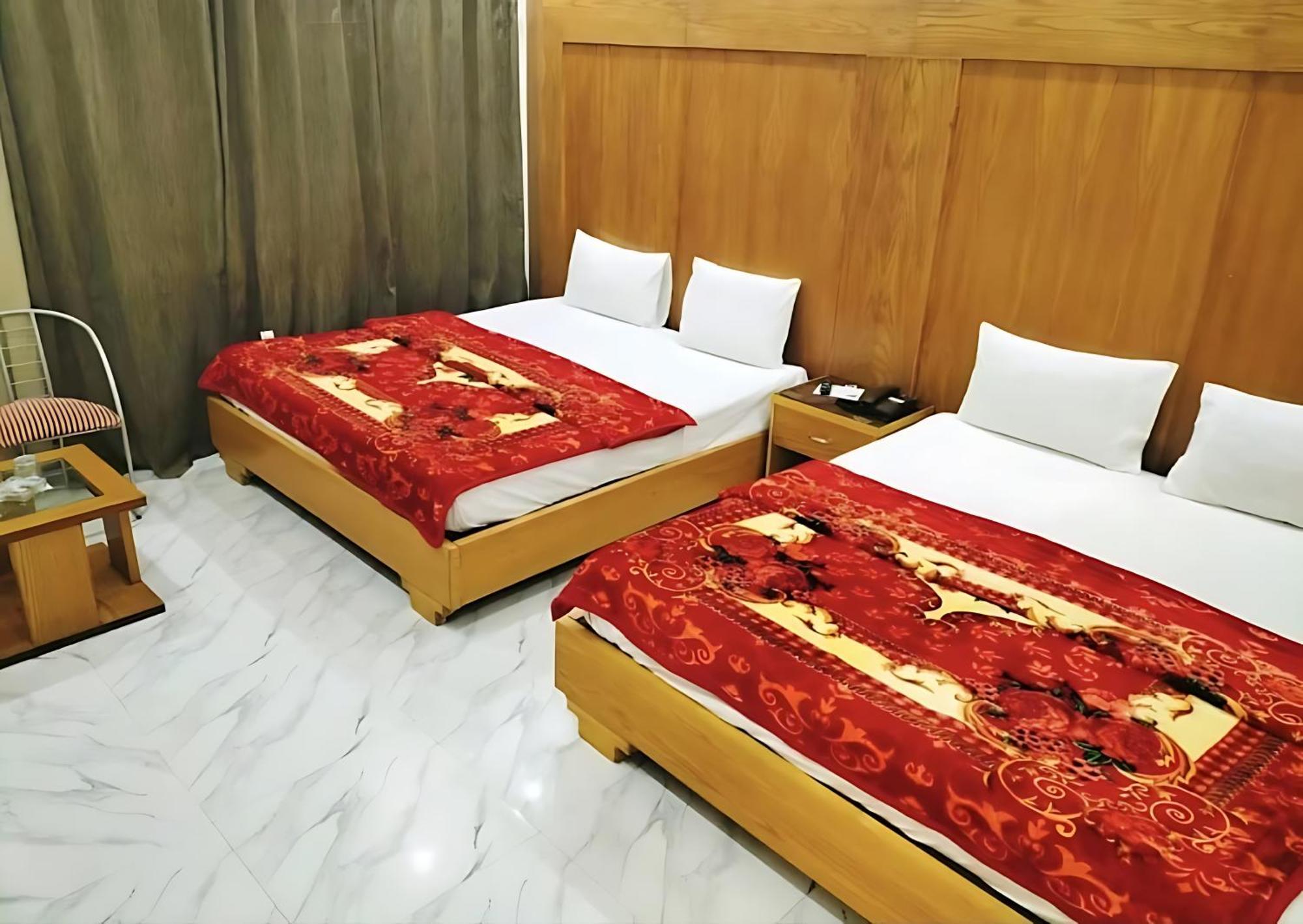 Marhaba Hotel Равалпинди Экстерьер фото